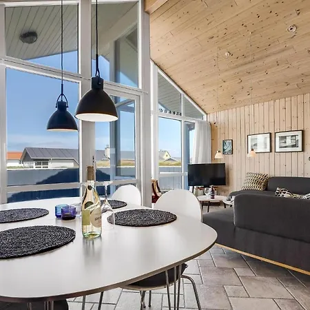 Amazing In Frstrup With 4 Bedrooms, Sauna And Wifi Σπίτι διακοπών *