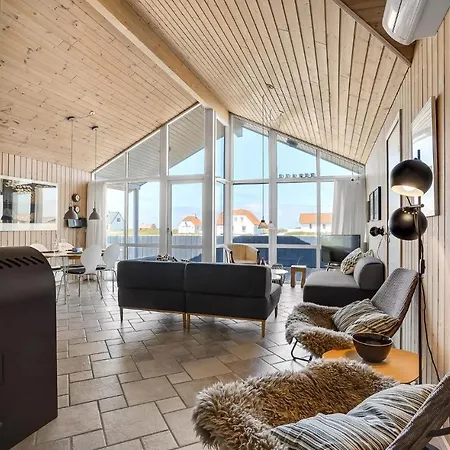 Σπίτι διακοπών Amazing In Frstrup With 4 Bedrooms, Sauna And Wifi *